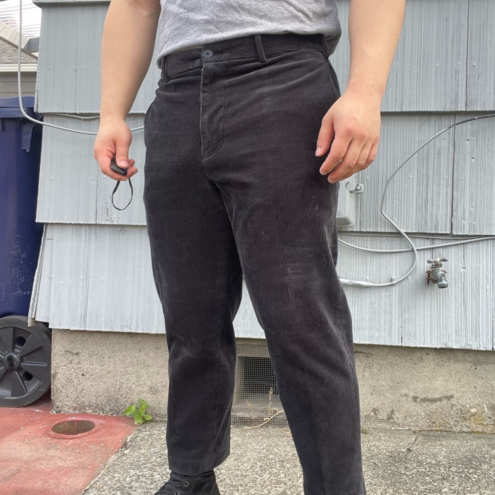 Uniqlo Corduroy Pleated Dark Grey Small Men 24in inseam